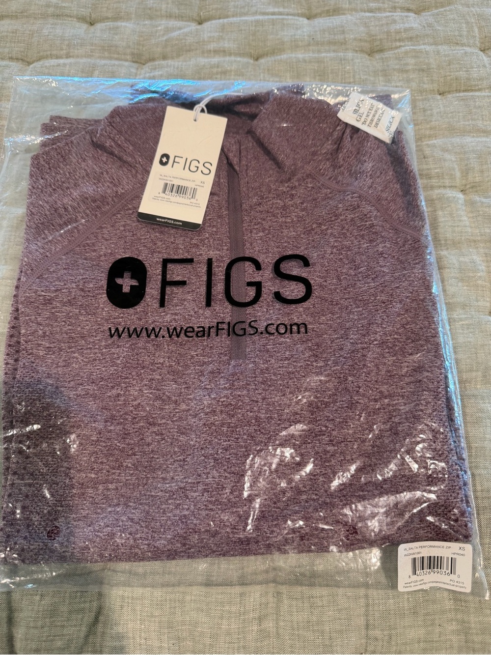 Figs Heathered Purple 1/4 Zip Salta